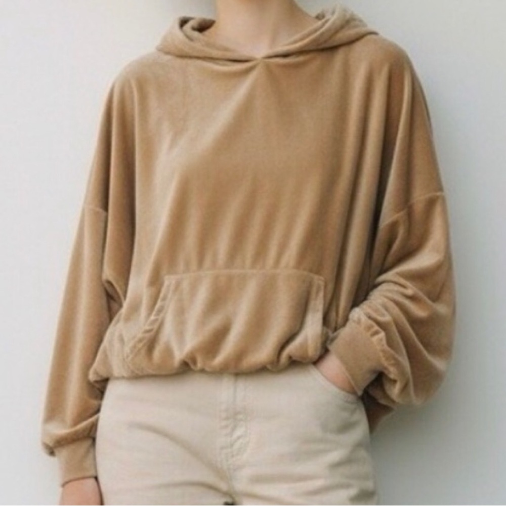 AE - Velvet Pullover Sweatshirt